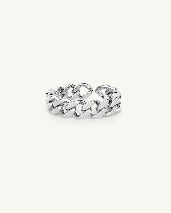 A Ring in polished Silver plated-316L stainless steel from Waldor & Co. The model is Chain Ring Polished.
